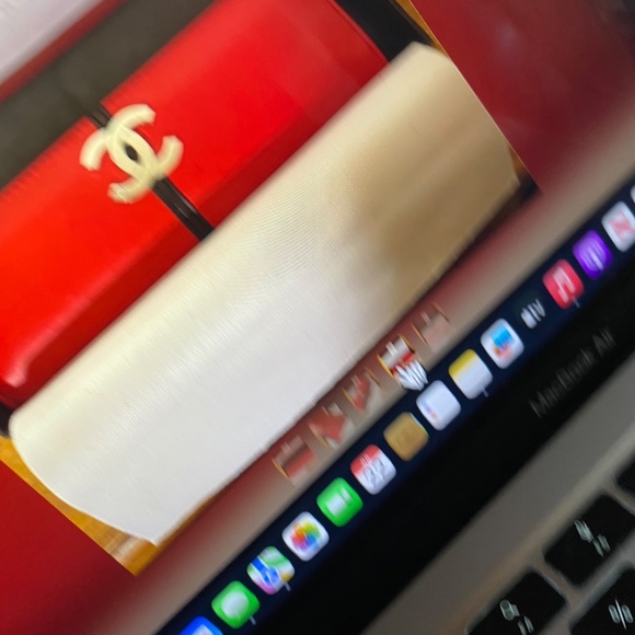 Vintage Chanel Wallet - Picture 2 of 6